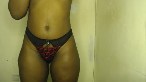 Snapshot of freaky_ass chatting on April 2026 01:58:01 AM Berry online show from April 2026 01:58:01 AM