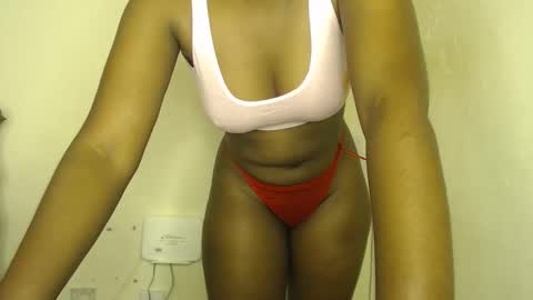Snapshot of freaky_ass chatting on April 2026 12:55:02 AM Berry online show from April 2026 12:55:02 AM