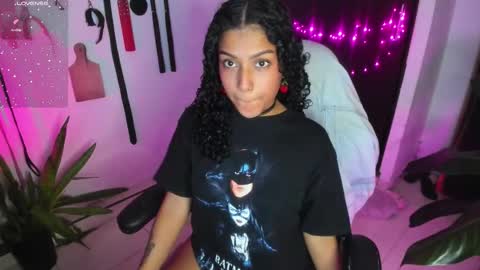 Snapshot of freaky_lia chatting on March 2026 12:28:02 AM Lia Gomez online show from March 2026 12:28:02 AM