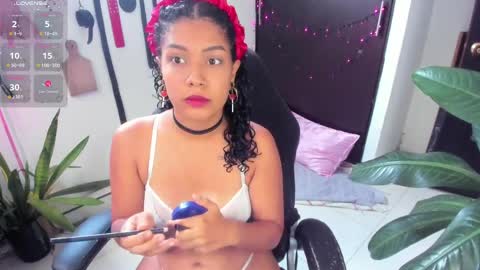 Snapshot of freaky_lia chatting on April 2026 05:10:01 PM Lia Gomez online show from April 2026 05:10:01 PM