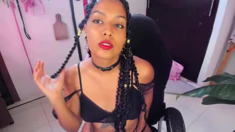Snapshot of freaky_lia chatting on April 2026 01:58:02 PM Lia Gomez online show from April 2026 01:58:02 PM
