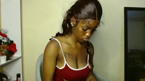 Snapshot of freaky_shamzzy chatting on April 2026 06:20:01 PM shamika online show from April 2026 06:20:01 PM