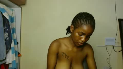 Snapshot of freaky_shamzzy chatting on May 2026 07:20:02 PM shamika online show from May 2026 07:20:02 PM