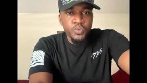 Snapshot of freakybubba chatting on December 2024 06:41:01 PM Freakybubba online show from December 2024 06:41:01 PM