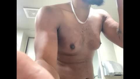 Snapshot of freakybubba chatting on January 2025 04:27:01 PM Freakybubba online show from January 2025 04:27:01 PM