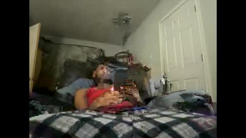 Snapshot of freakybubba chatting on November 2025 03:44:01 PM Freakybubba online show from November 2025 03:44:01 PM