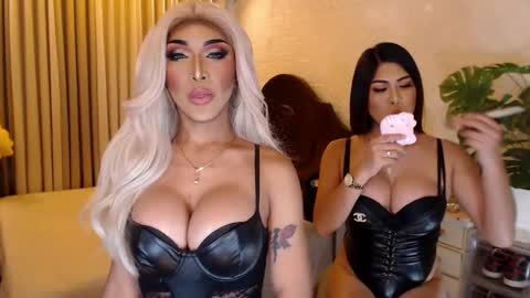 Snapshot of freakymariaxxxx chatting on January 2025 04:30:02 AM Maria online show from January 2025 04:30:02 AM