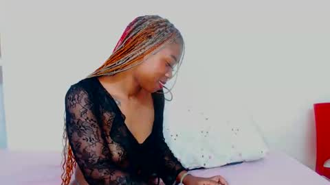 Snapshot of freakyscarlrt00 chatting on September 2025 04:05:01 AM FreakyScarlet00 online show from September 2025 04:05:01 AM