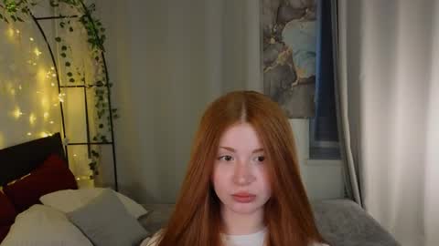 Snapshot of freckle_diyana chatting on April 2026 03:28:01 PM Diyana online show from April 2026 03:28:01 PM