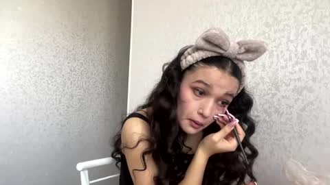 Snapshot of fredamedora chatting on July 2026 05:10:02 AM Mia online show from July 2026 05:10:02 AM