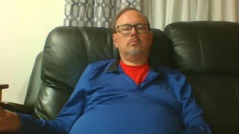 Snapshot of freddieknuck chatting on May 2026 05:02:02 AM Just Fred online show from May 2026 05:02:02 AM