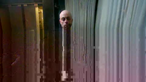 freddow online show from November 2025 11:05:01 PM