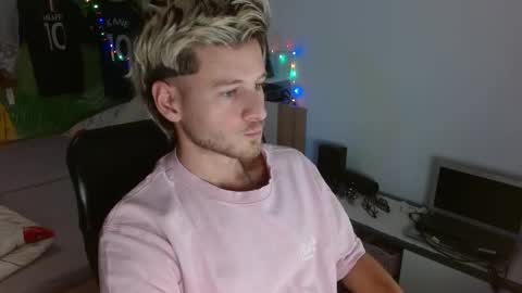 Frederick Perin online show from December 2025 12:34:02 PM