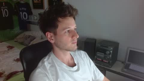 Snapshot of freddy_star chatting on April 2026 01:16:01 PM Frederick Perin online show from April 2026 01:16:01 PM