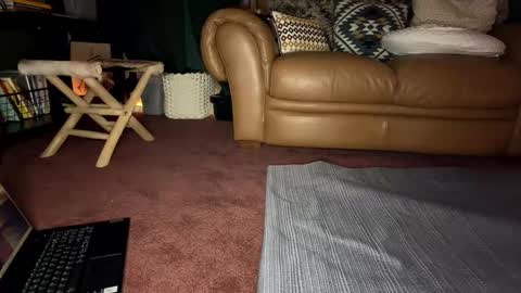 Snapshot of freddypj chatting on March 2026 04:49:02 AM Freddy online show from March 2026 04:49:02 AM