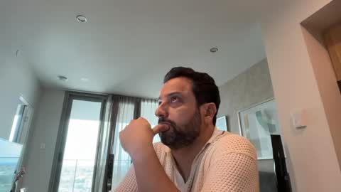fredmarson online show from May 2026 04:43:02 AM
