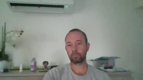 fredodu41 online show from November 2025 08:55:01 AM