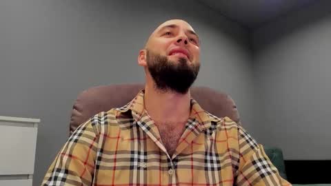 Snapshot of free_man___ chatting on October 2025 07:59:01 PM Andrew online show from October 2025 07:59:01 PM
