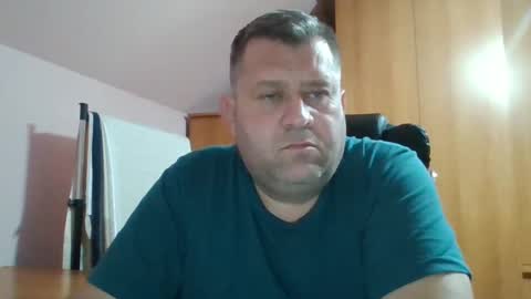 freeboy80180 online show from December 2024 07:32:01 PM