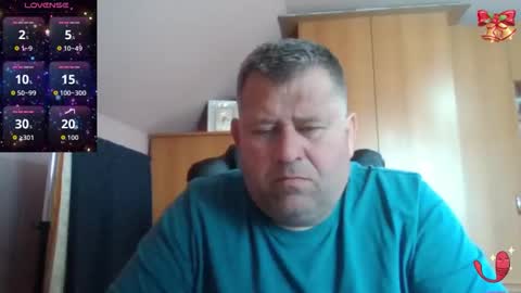 Snapshot of freeboy80180 chatting on April 2026 11:25:01 AM freeboy80180 online show from April 2026 11:25:01 AM