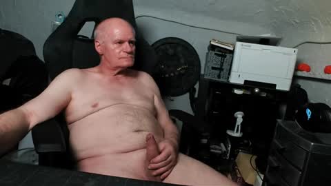 Snapshot of freecamdick chatting on June 2026 10:52:02 AM freecamdick online show from June 2026 10:52:02 AM