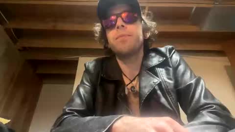 Snapshot of freeyourmind247 chatting on December 2024 07:54:01 AM freeyourmind247 online show from December 2024 07:54:01 AM