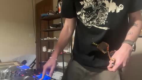 Snapshot of freeyourmind247 chatting on January 2025 06:23:01 PM freeyourmind247 online show from January 2025 06:23:01 PM