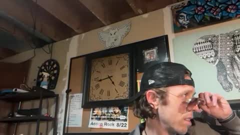 Snapshot of freeyourmind247 chatting on January 2025 09:19:01 AM freeyourmind247 online show from January 2025 09:19:01 AM