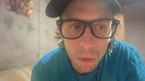 Snapshot of freeyourmind247 chatting on January 2025 11:42:02 AM freeyourmind247 online show from January 2025 11:42:02 AM