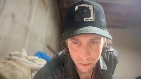 Snapshot of freeyourmind247 chatting on January 2025 08:30:02 AM freeyourmind247 online show from January 2025 08:30:02 AM