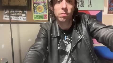 Snapshot of freeyourmind247 chatting on February 2025 08:29:01 AM freeyourmind247 online show from February 2025 08:29:01 AM