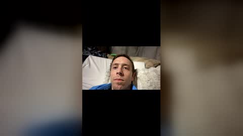 Snapshot of freeyourmind247 chatting on February 2026 10:43:01 AM freeyourmind247 online show from February 2026 10:43:01 AM