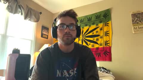 freezeskiii online show from September 2025 07:05:01 PM