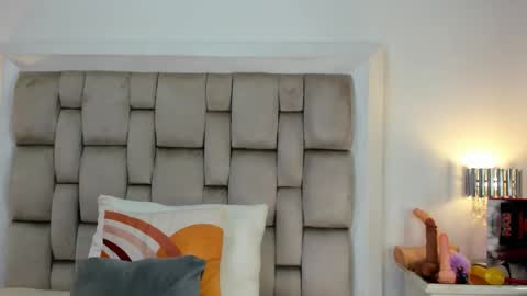 Snapshot of frehia_dimou chatting on March 2026 11:17:01 AM Frehia online show from March 2026 11:17:01 AM