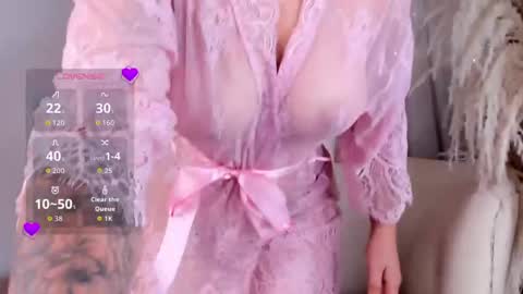 Snapshot of frehia_dimou chatting on April 2026 02:06:01 AM Frehia online show from April 2026 02:06:01 AM