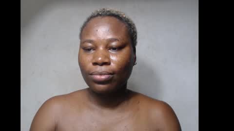 Snapshot of frekkymorelle chatting on October 2025 04:31:02 AM frekkymorelle online show from October 2025 04:31:02 AM