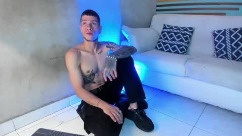 Xavier online show from February 2026 07:32:02 PM