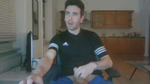 Snapshot of frenchbdmaninlondon chatting on March 2026 10:02:02 PM Horny Paul online show from March 2026 10:02:02 PM