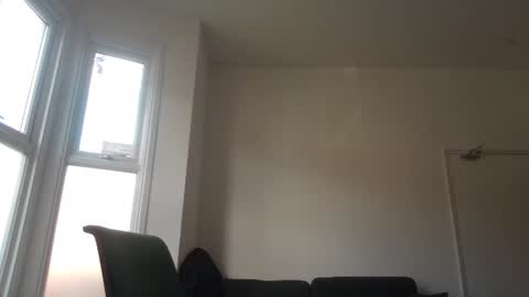 Snapshot of frenchbdmaninlondon chatting on April 2026 02:47:01 PM Horny Paul online show from April 2026 02:47:01 PM