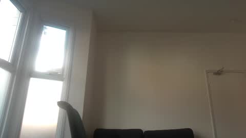 Snapshot of frenchbdmaninlondon chatting on April 2026 11:05:01 AM Horny Paul online show from April 2026 11:05:01 AM