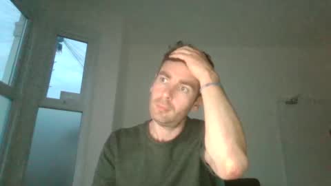 Snapshot of frenchbdmaninlondon chatting on May 2026 07:41:01 PM Horny Paul online show from May 2026 07:41:01 PM