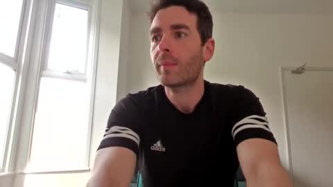 Snapshot of frenchbdmaninlondon chatting on May 2026 02:45:01 PM Horny Paul online show from May 2026 02:45:01 PM