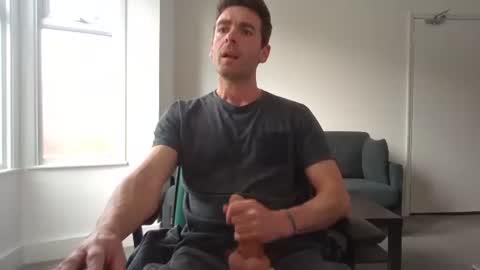 Snapshot of frenchbdmaninlondon chatting on May 2026 02:13:02 PM Horny Paul online show from May 2026 02:13:02 PM