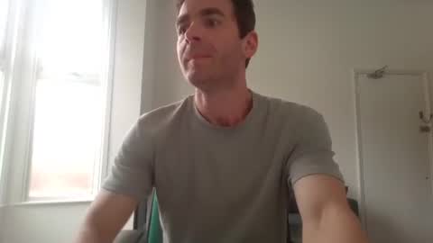 Snapshot of frenchbdmaninlondon chatting on May 2026 01:39:02 PM Horny Paul online show from May 2026 01:39:02 PM