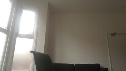 Snapshot of frenchbdmaninlondon chatting on June 2026 11:10:01 AM Horny Paul online show from June 2026 11:10:01 AM