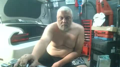 Snapshot of frenchdaddy95 chatting on July 2026 05:15:01 PM frenchdaddy95 online show from July 2026 05:15:01 PM