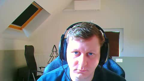 Snapshot of frenchfrieswithmayo chatting on March 2026 03:07:02 PM French fries online show from March 2026 03:07:02 PM