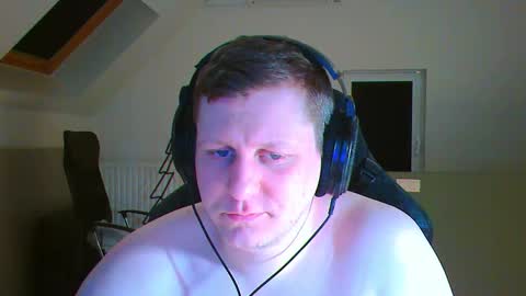 Snapshot of frenchfrieswithmayo chatting on March 2026 07:07:01 PM French fries online show from March 2026 07:07:01 PM