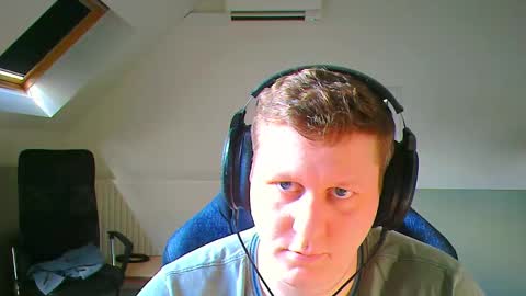 Snapshot of frenchfrieswithmayo chatting on March 2026 12:05:03 PM French fries online show from March 2026 12:05:03 PM