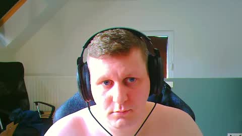 Snapshot of frenchfrieswithmayo chatting on May 2026 11:51:02 AM French fries online show from May 2026 11:51:02 AM